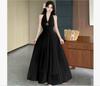 [Chest Pad Accessories] New Pure Desire Gentle Wind Holiday V-Neck Neck Chic A-character Skinny Jumpsuit