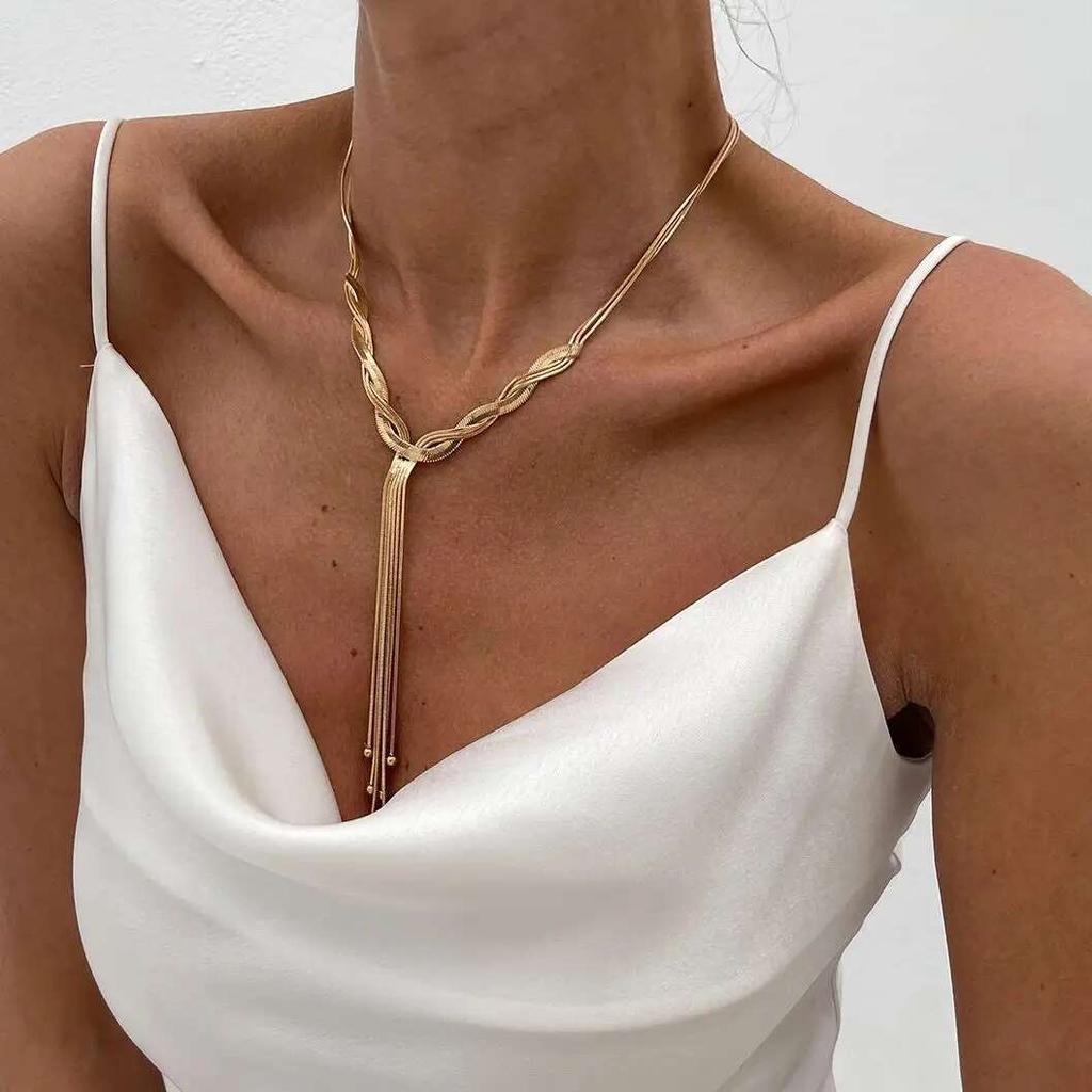 SHIXIN Collana a Catena Serpente Lunga Piatta da Petto per Donna Sexy Ciondolo con Nappe Choker Catena per Maglione Gioielli alla Moda da Donna sul Collo
