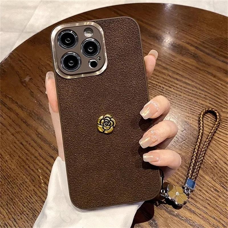

Роскошный чехол для телефона с кожаным ремешком «Лунный кратер» и 3D камелией для iPhone 15 14 13 12 11 Pro Max Plus + X XS XR, устойчивый к осенней грязи iPhone 11 коричневый
