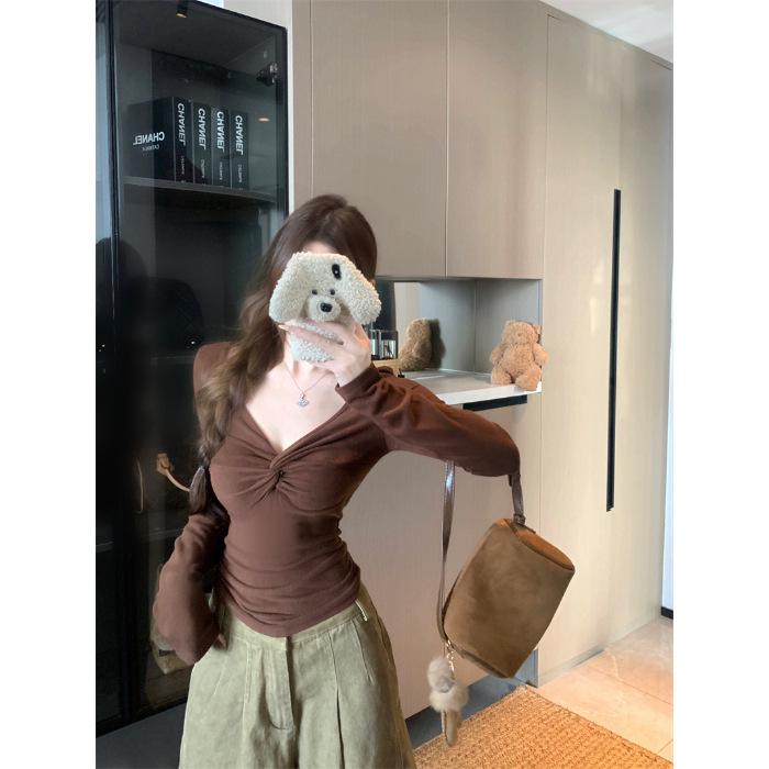 

Women s V-neck Twisted Pleat Long Sleeve Slimming Base Layer Winter Top Small коричневий