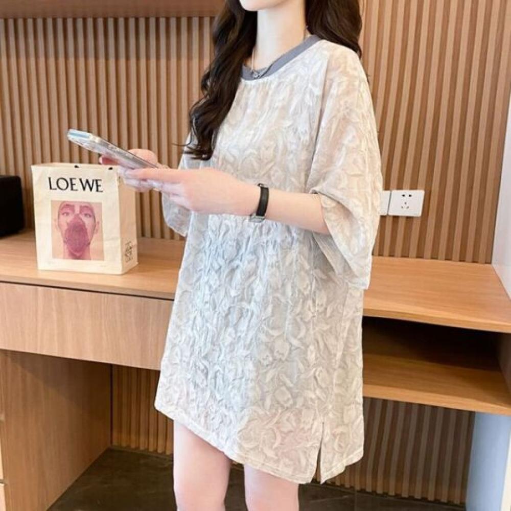 Navava Women Loose FiT Daily Flower PaTTern Round Neck T shirT nT3411