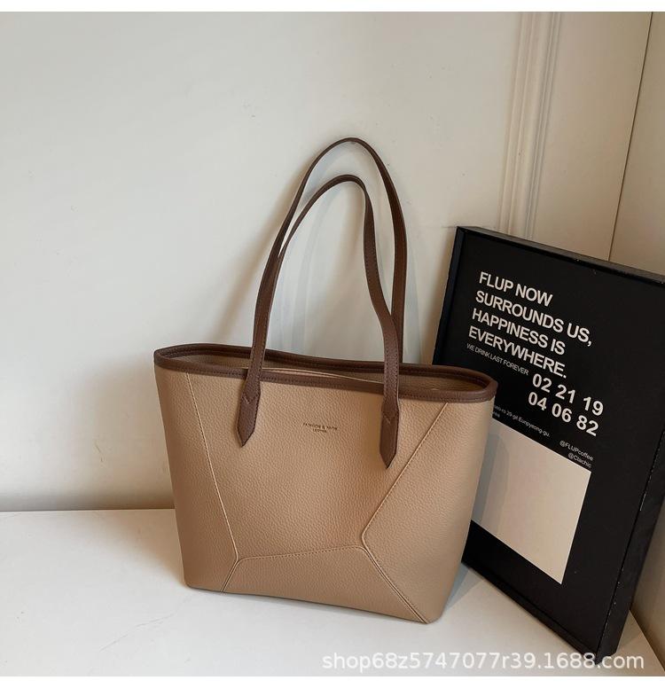 Retro niche tote bag women's 2025 new women's large-capacity texture simple shoulder bag for class commuter bag