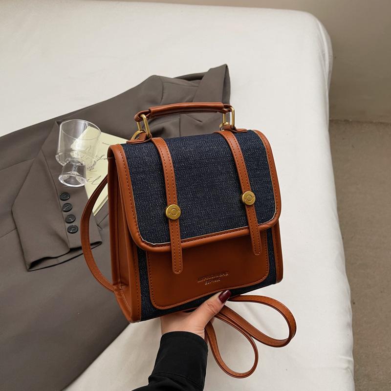 Niche Design Retro Versatile Backpack Women's New Autumn and Winter Casual Multi-purpose Shoulder Messenger Bag