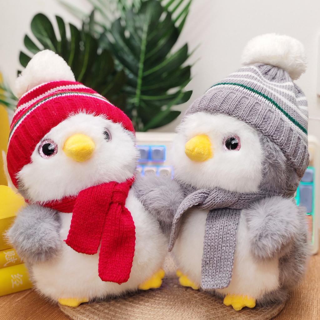 Penguin Scarf Hat Design Animal Playful Toy Couple Plush Toys Room Decoration