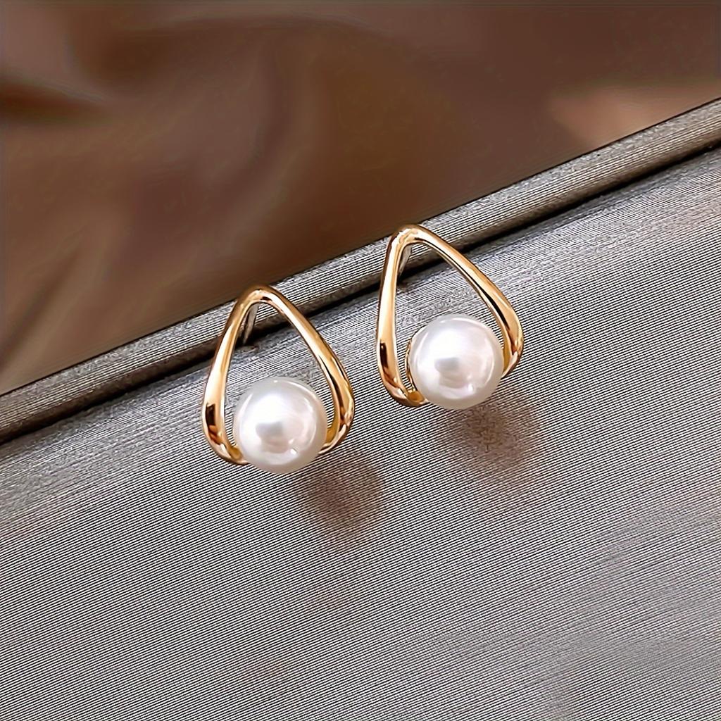 1 Pair French-Style Teardrop Geometric Imitation Pearl Small Elegant Stud Earrings for Women – Daily Casual High-End Fashion