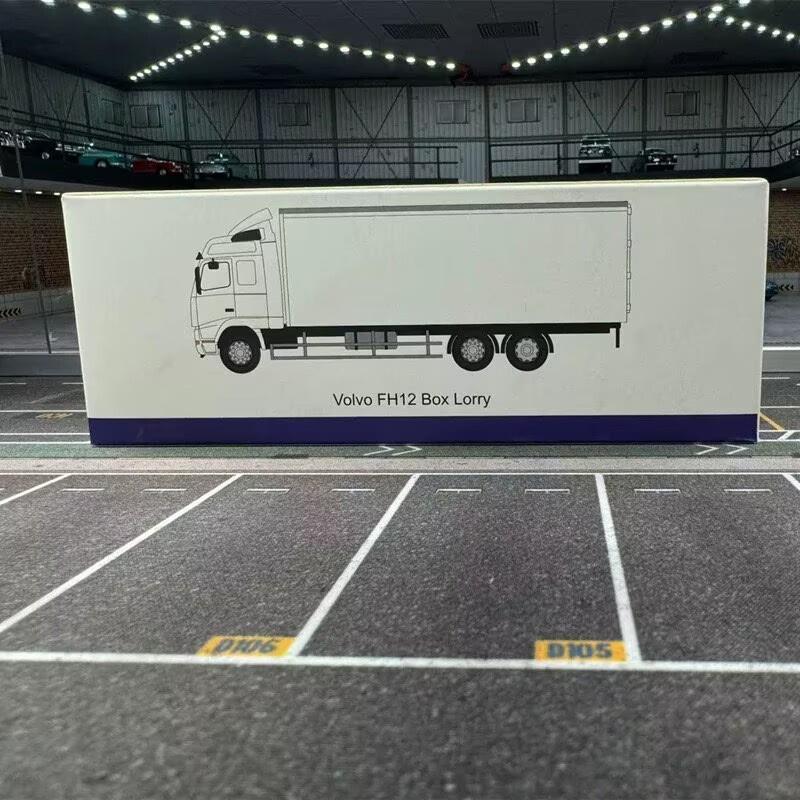 

1/76 VOLVOs Alloy FH Box Type Truck Model Diecast Metal Container Freight Transport Truck Vehicles Car Model Simulation Kids Toy