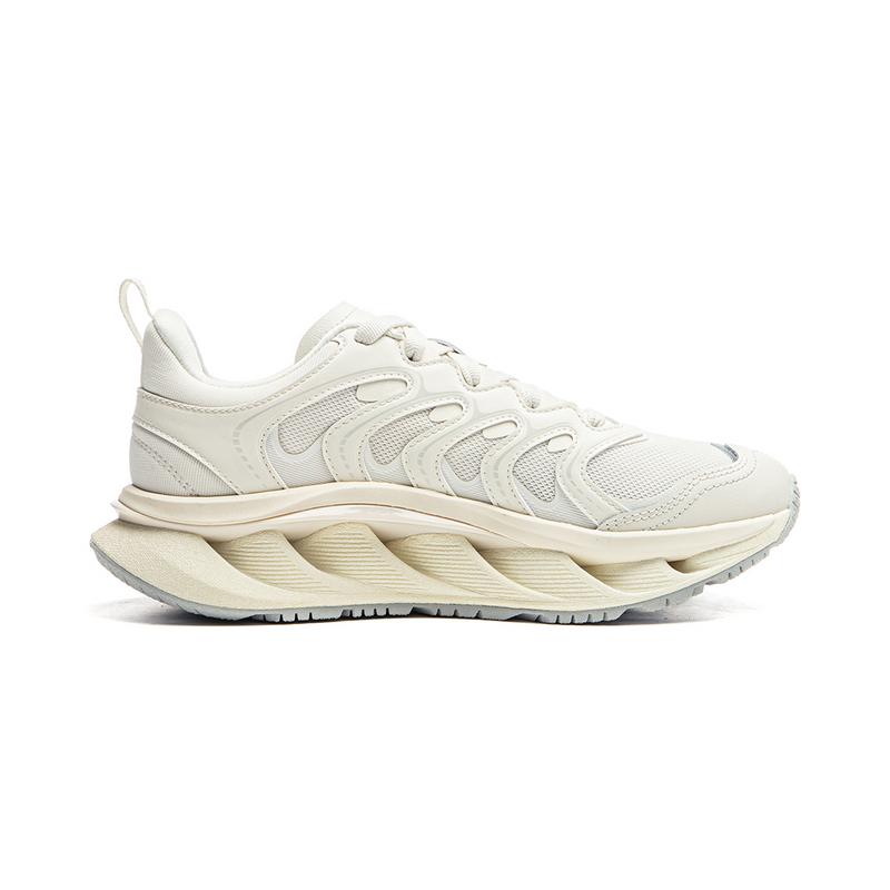 Li Ning Arc CRC Trendy Sports Casual Shoes Women Shoes Off-White AZGU066-1