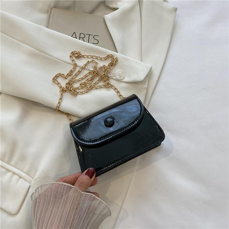 Women s 2024 Spring New Fashion Trend Shoulder Bag Street Style Unique Underarm Bag