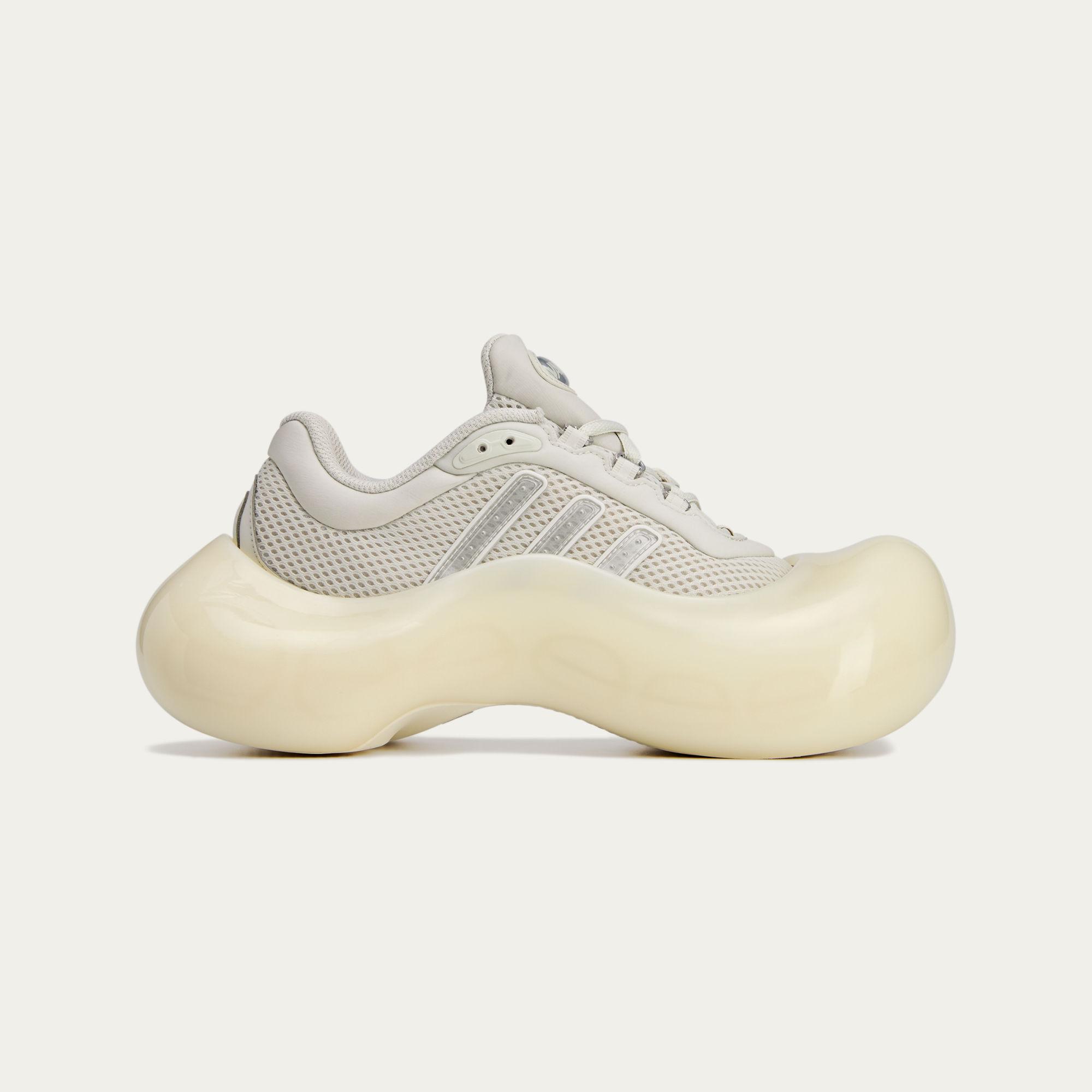 

adidas Moonrubber Megaride AVAVAV Off White (Women s) 38