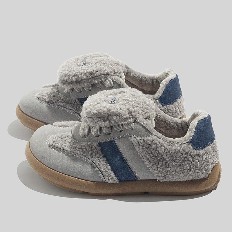 Belle round head velvet German training shoes ugly cute mango wide head thickened warm flip puff student board shoes