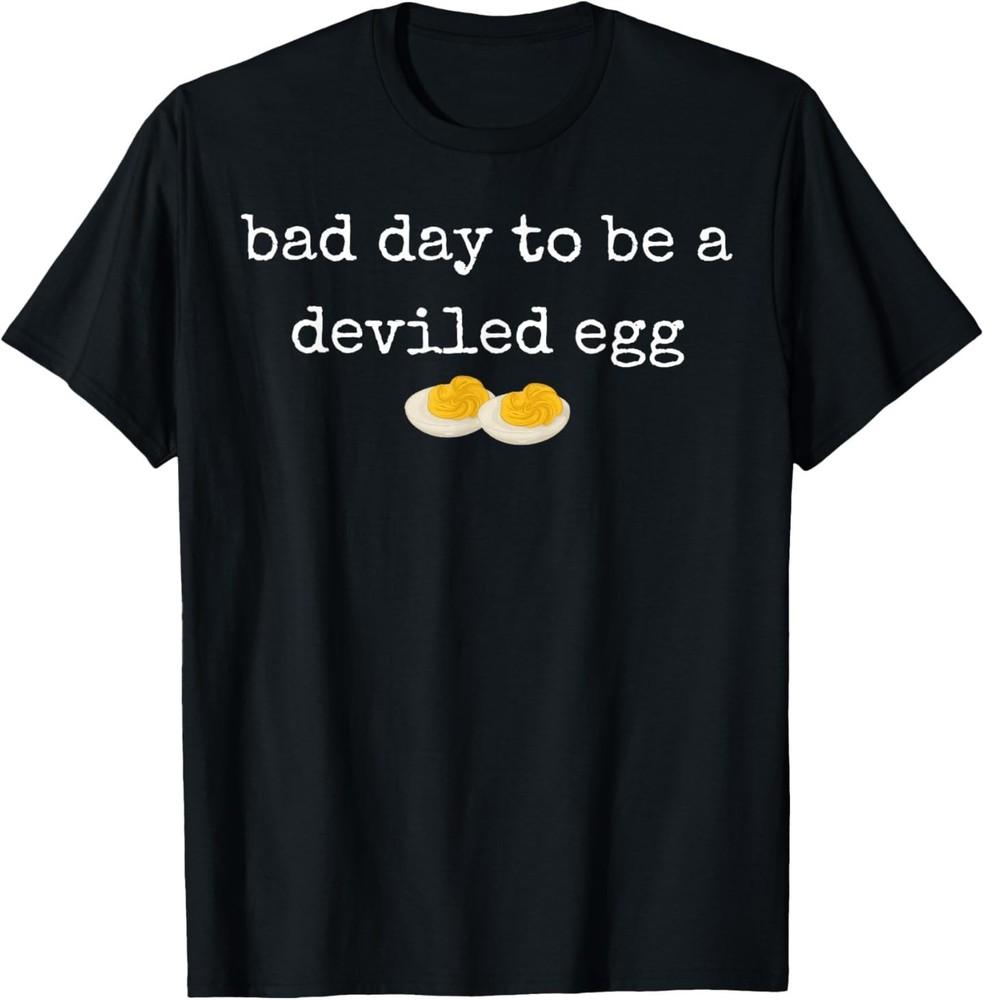 Retro Funny Thanksgiving Dinner Bad Day to Be a Deviled Egg T-Shirt 2XL