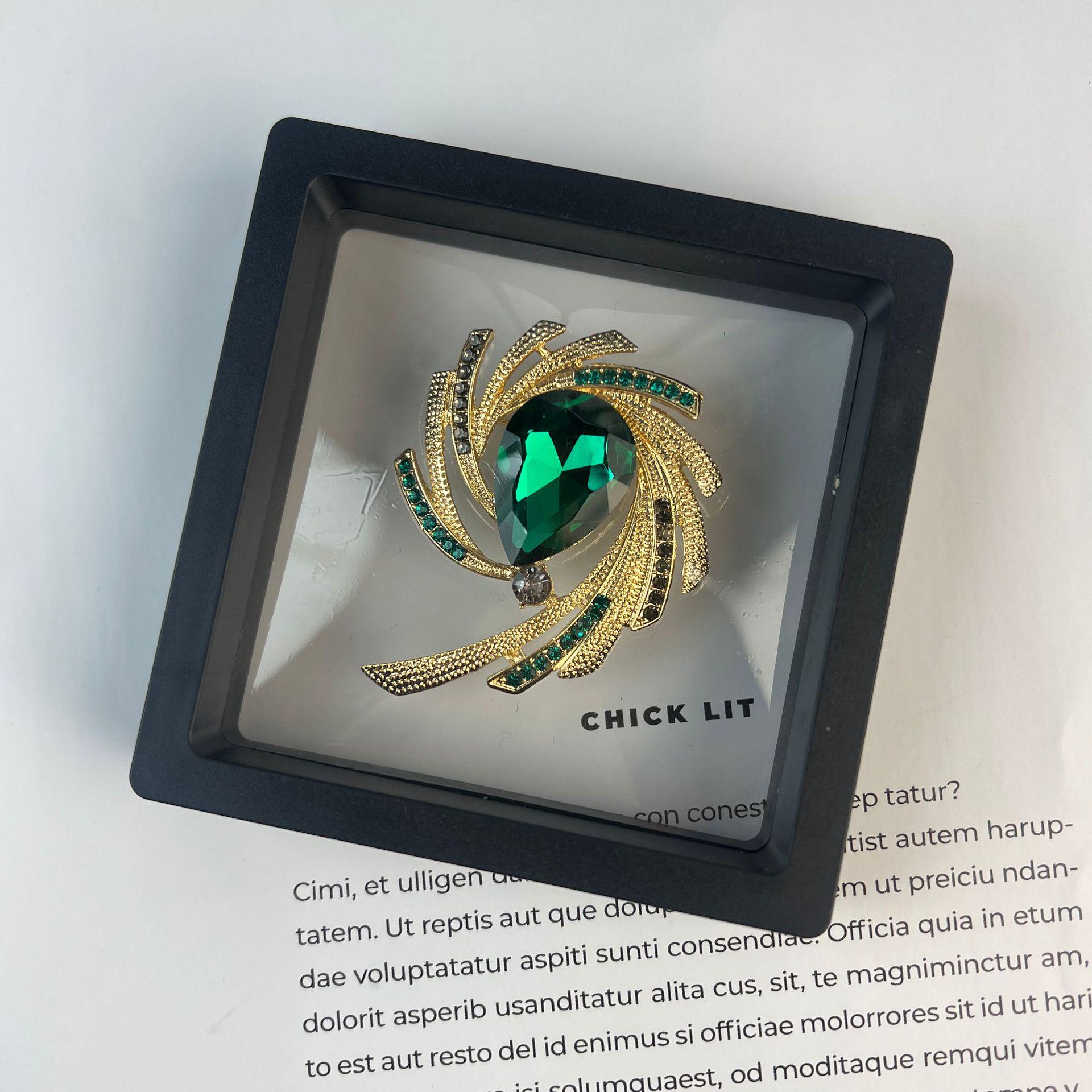 

Элегантная брошь из высококачественного сплава: Модный корсаж против оголения с отстегивающейся бриллиантовой булавкой