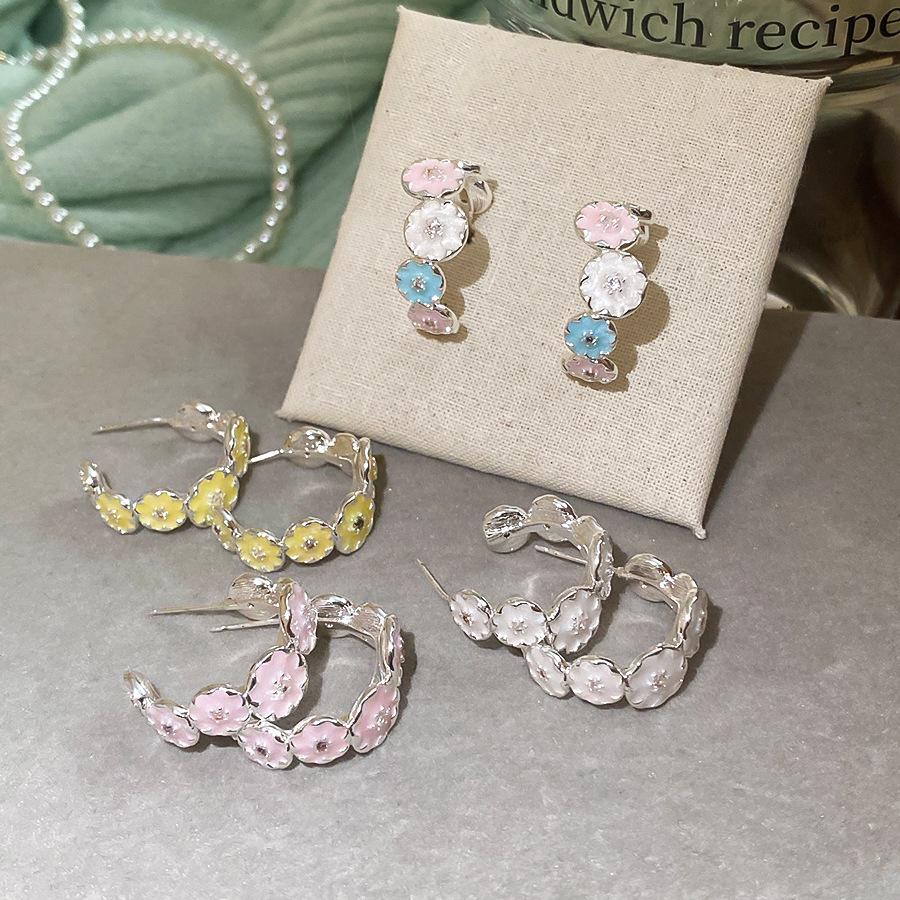 2026 New Drip-Glaze Hoop Earrings for Women C Shape Flower Geometric Earrings Buckle Sweet Cute Banquet Daily Wear Jewelry Gifts
