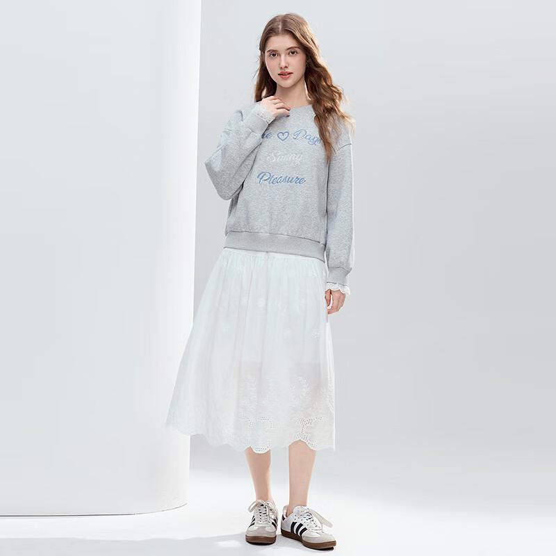 Betu Women's Letter Embroidered Lace-Sleeve Sweatshirt