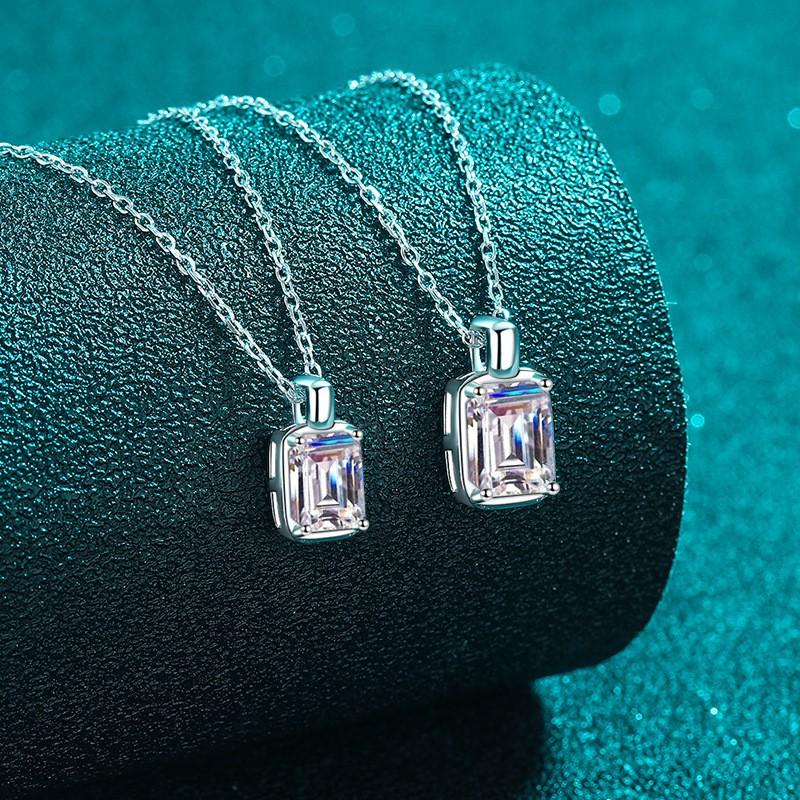 Minimalist Square Candy Pendant Necklace Women Sterling Chain Daily Wear Simple Locket Jewelry