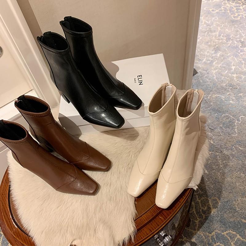 Great to wear~ 2024 autumn and winter new white pointed high-heeled elastic boots women's thick-heeled temperament velvet thin boots