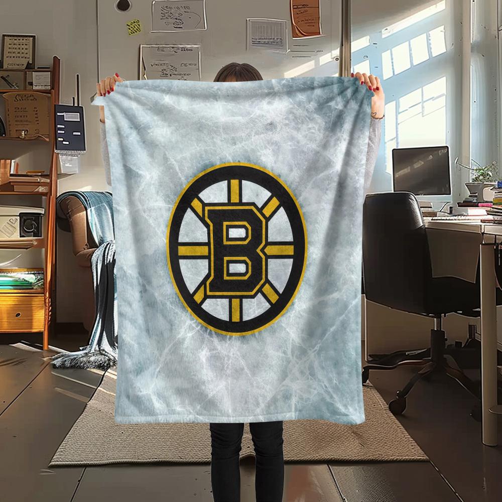 Boston Bruins2 Flannel Blanket, High quality Comfortable for All Seasons, Home Decor, Warmth and Comfort