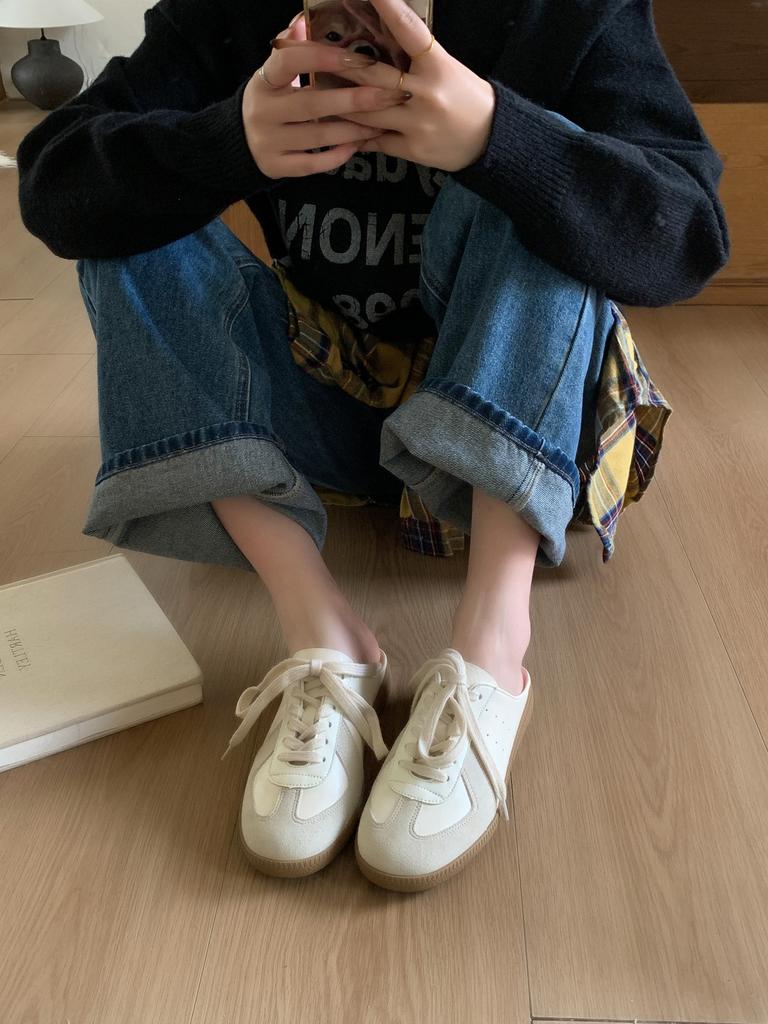 2025 Spring New German Training Shoes Sports Flat White Shoes Lace-up Board Shoes Women's Casual Lace-up Color Matching Slippers