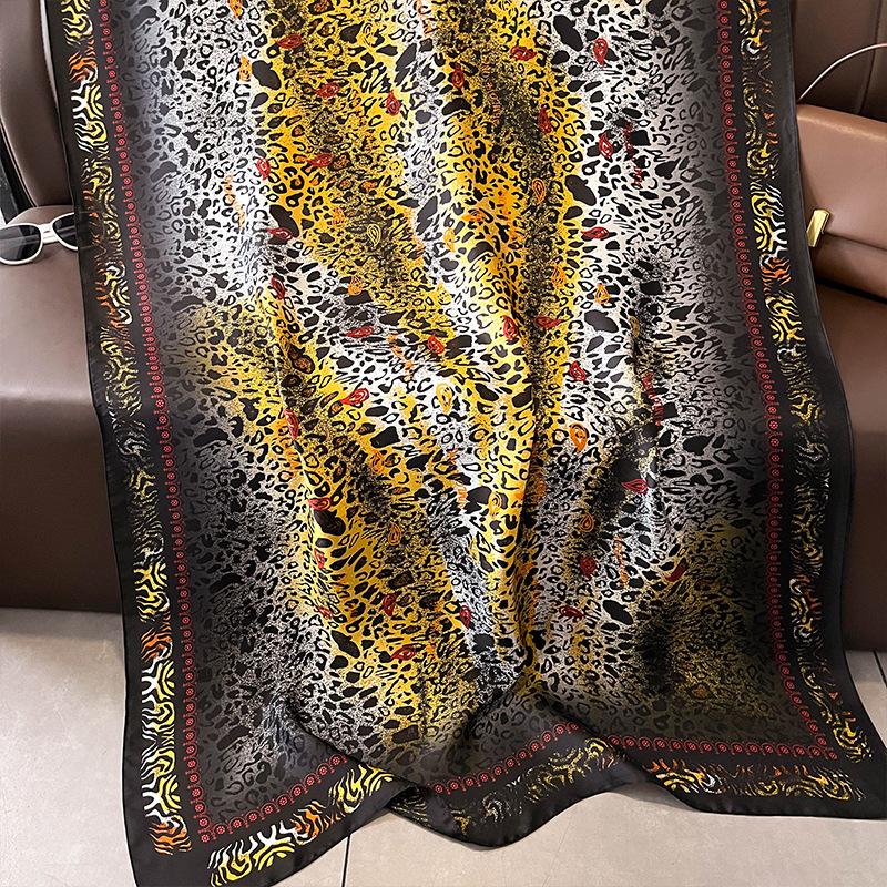 

Leopard Print Faux Silk Satin Scarf & Shawl - Women s All-Season Trend 180*86cm жовтий