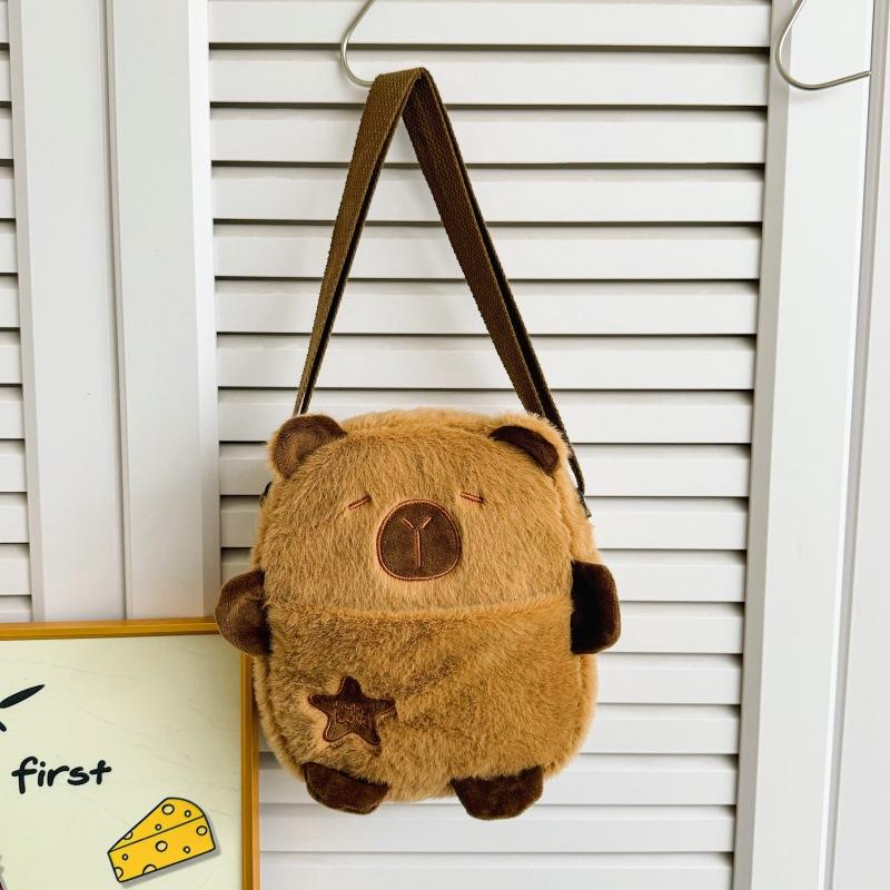 

Милая Капибара Пушистая Сумка Кроссбоди Маленькая Квадратная Сумка Мультяшная Водяная Морская Свинка Студенческая Универсальная Сумка для Хранения На Плечо one size fits all коричневый