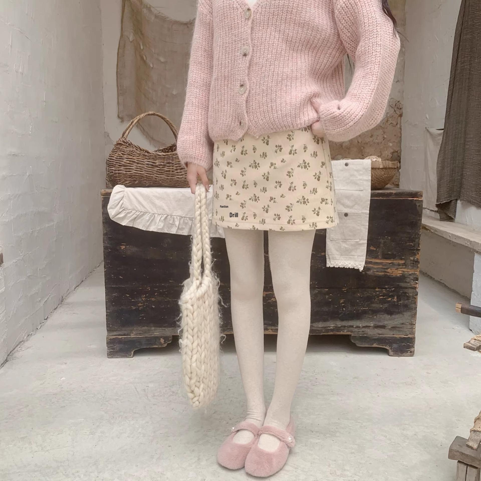 

2024 A/W Gentle Merlot Small Floral Corduroy Mini Bodycon A-line Midi Skirt for Women 4XL