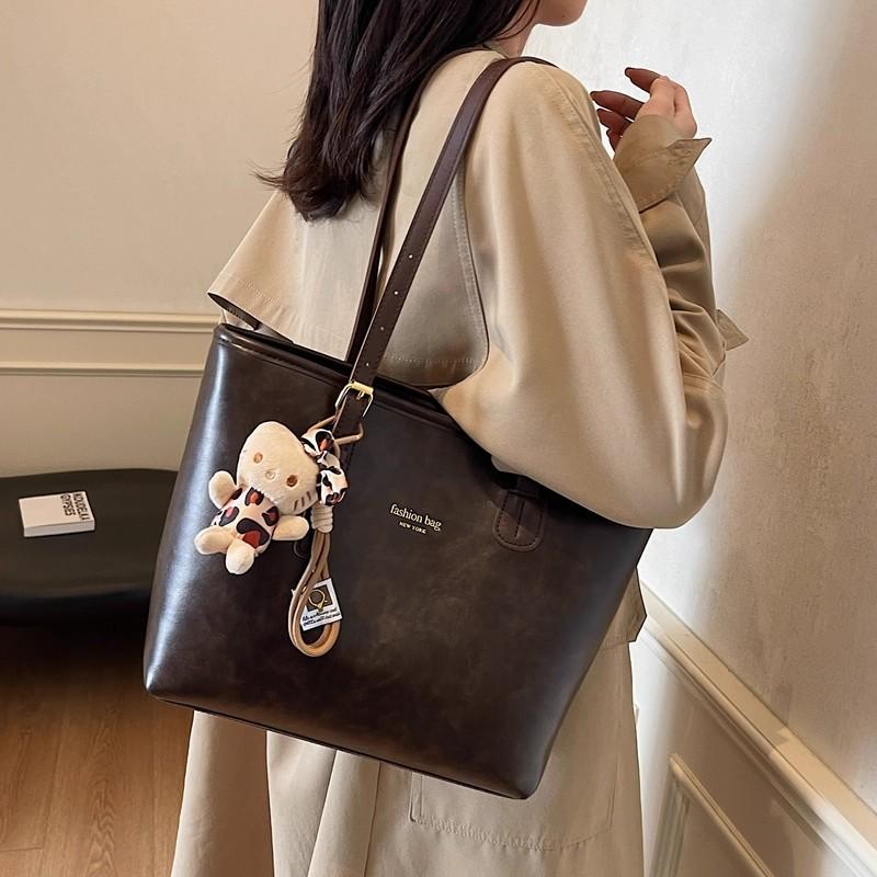 Retro simple large-capacity tote bag large bag 2025 new fashionable work commuter bag
