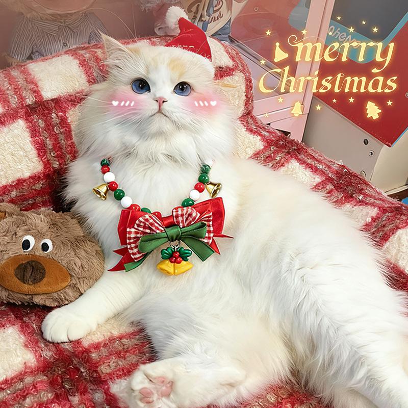 Christmas Pet Necklace - Cat Collar with Bells and A Bow - Cat Accessory - Cat Necklace