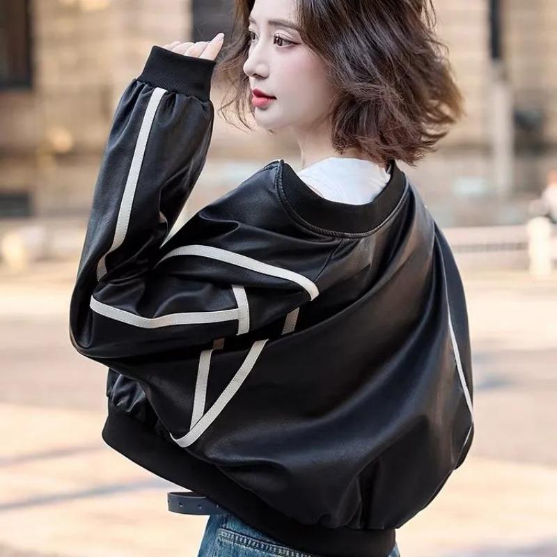 Herbst und Winter Rundhals Kontrastfarbe Leder Baseballjacke Damen Locker Lässig Mode Lederjacke Oberteil