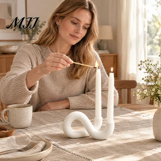 Geometric Candle Stand for Two Taper Candles 3D Printed Infinity Loop Holder, Abstract 2?Candlestick Decorative Holder Dining Table Minimalist