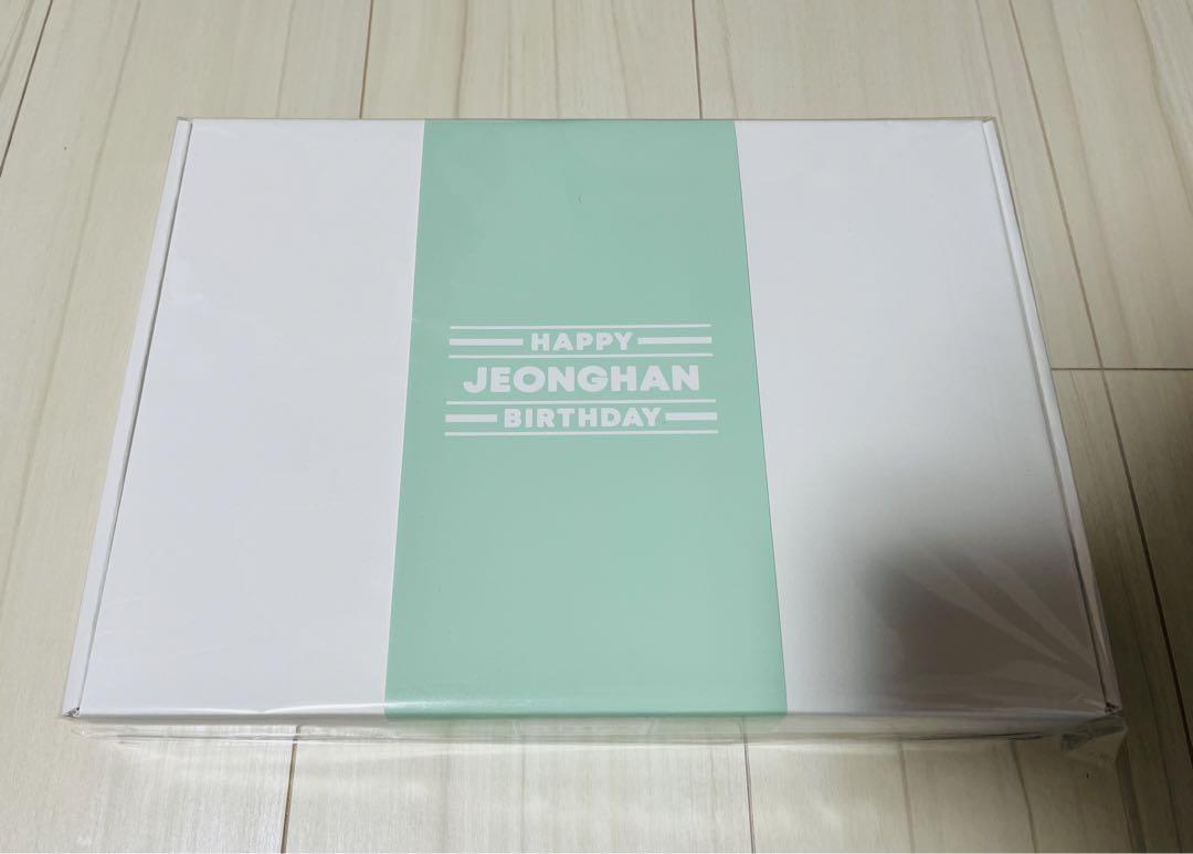 

[Б/У] SEVENTEEN Seventeen Jeonghan Праздничный набор Bapacke