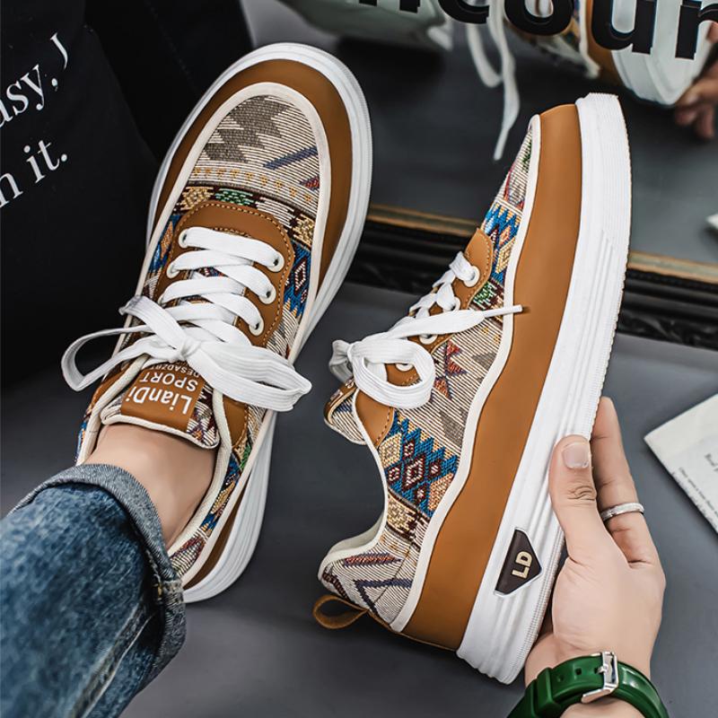 Men's Fashion Casual Low Top Skateboarding Shoes Boys Comfortable Sneakers Male Students Trending Soft Sole Classic Breathable Gym Non-slip