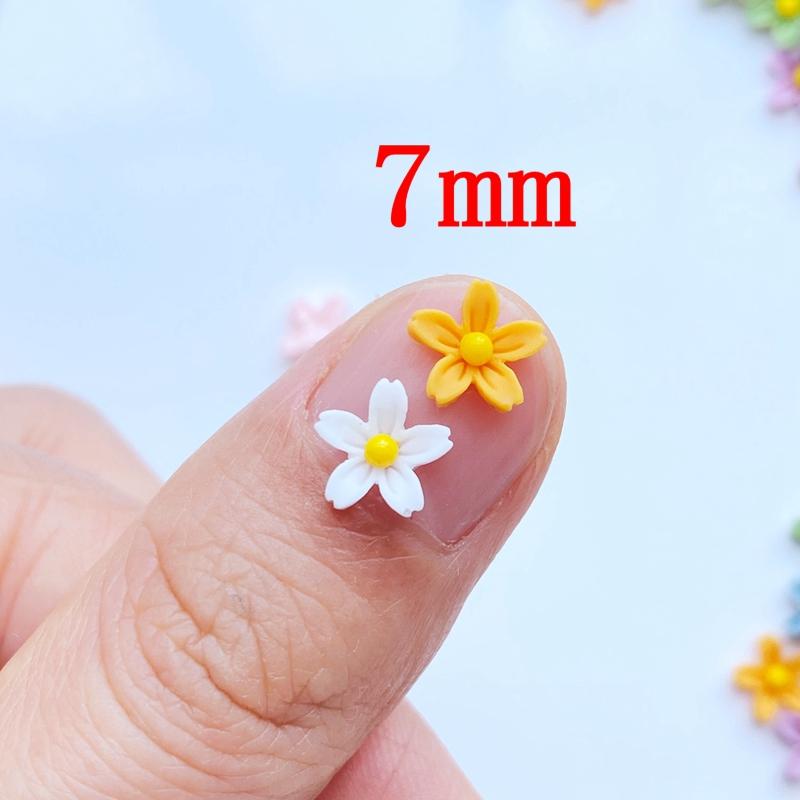 100 Pz 8mm Resina 3D Colorato Mini Fiore Gemme Flatback Figurine Scrapbook Wedding Applique Nail Art Decor Artigianato