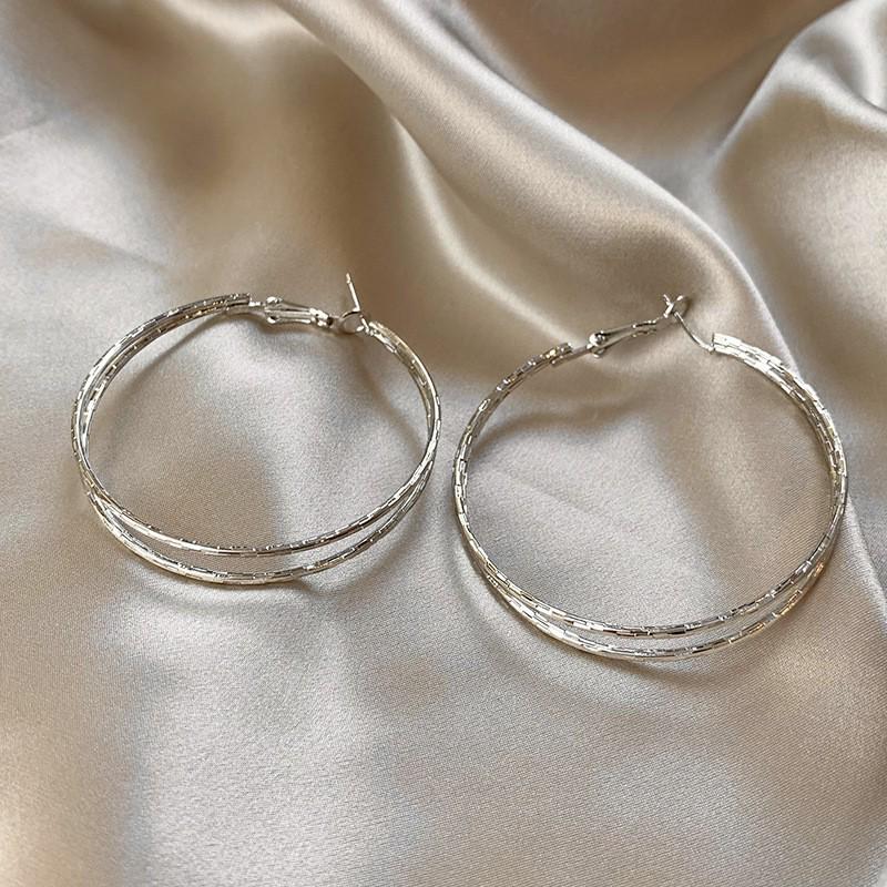 Klassische Retro Metallohrringe für Damen - Schicker europäischer und amerikanischer Stil