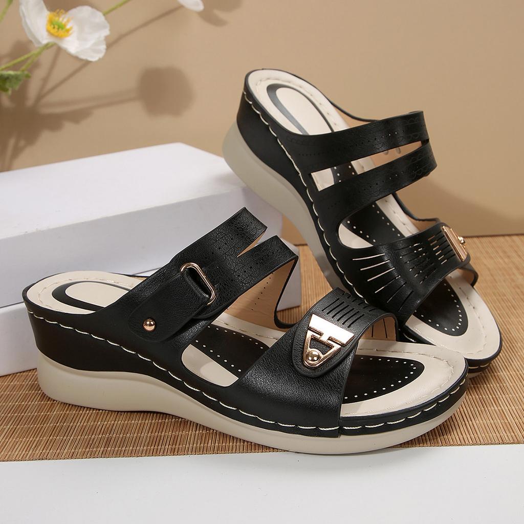 2025 summer foreign trade new women's wedge heel platform slippers large size fish mouth one word wedge heel beach shoes women