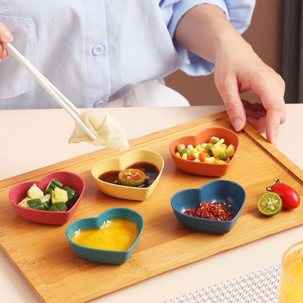 Wheat Straw Heart Shape Seasoning Dish Nordic Style Mini Salted Cabbage Dish Unbreakable Washable Soy Sauce Dishes Restaurant