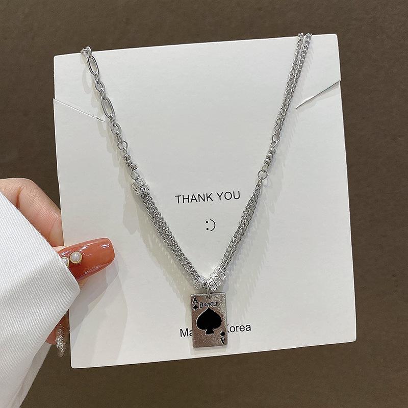 

Женское и мужское массивное ожерелье с подвеской в ​​покер, Lucky Ace of Spades, красное, черное, серебряное, длинная цепочка из нержавеющей стали, ювелирные изделия