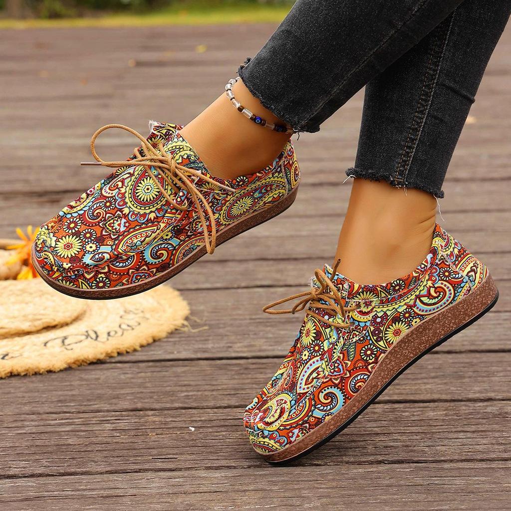 Big-size Ethnic Style Casual Shoes for Women, Colorful Lace-up Graffiti Low-top Canvas Shoes