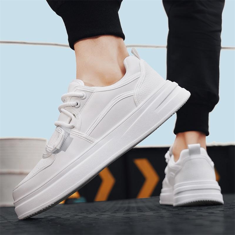 Hot New White casual men's sports shoes Classic minimalist style Outdoor leisure street walking Daily comfortable shoes young