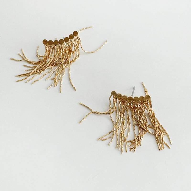 August Harmony Glitter Curtain Earring / 2color