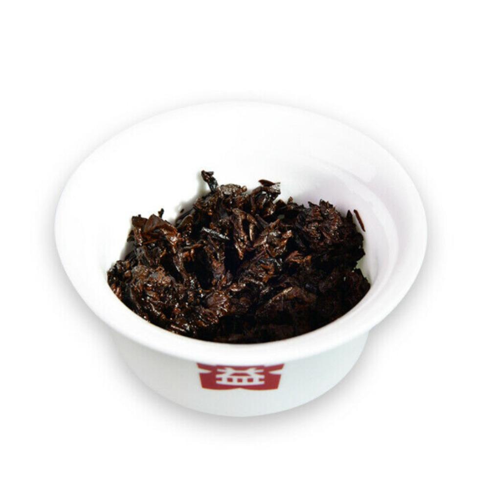 Organic Menghai Dayi Ripe Puer Tea Cake 300g, Rich Black Tea Gift Box for Men