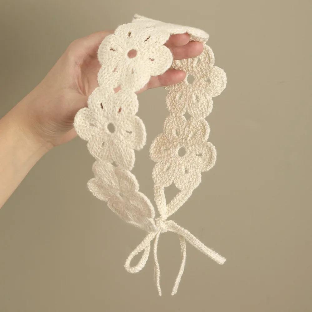 Solid Color Crochet Flower Headband Bohemian Solid Color Flower Headband Fashion Hair Tie Soft Polyester Headband Hair Accessory