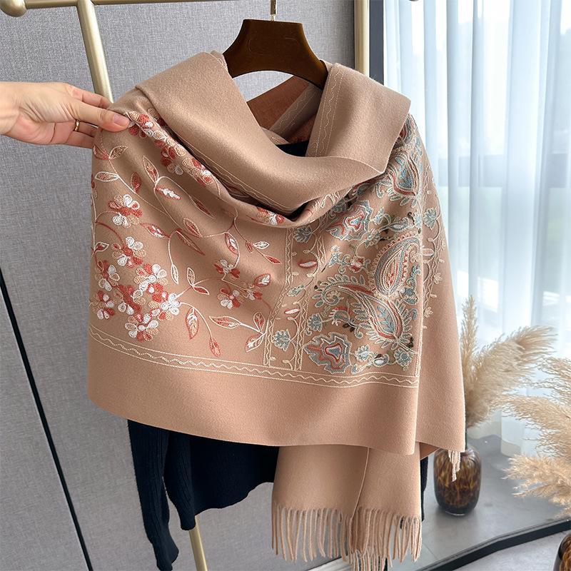 Ethnic Style Embroidery Travel With Shawl Ladies Thickened Warm Scarf Retro Embroidery