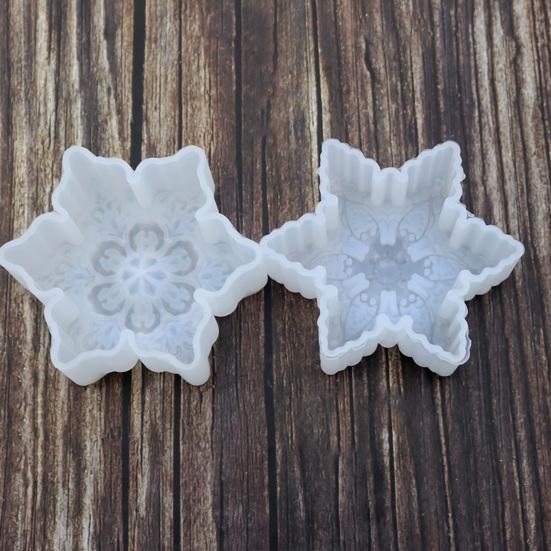 Soap Mold Easy Demoulding Heat-Resistant Non-stick Mirrored DIY Christmas Snowflake Candle Silicone Mold Home