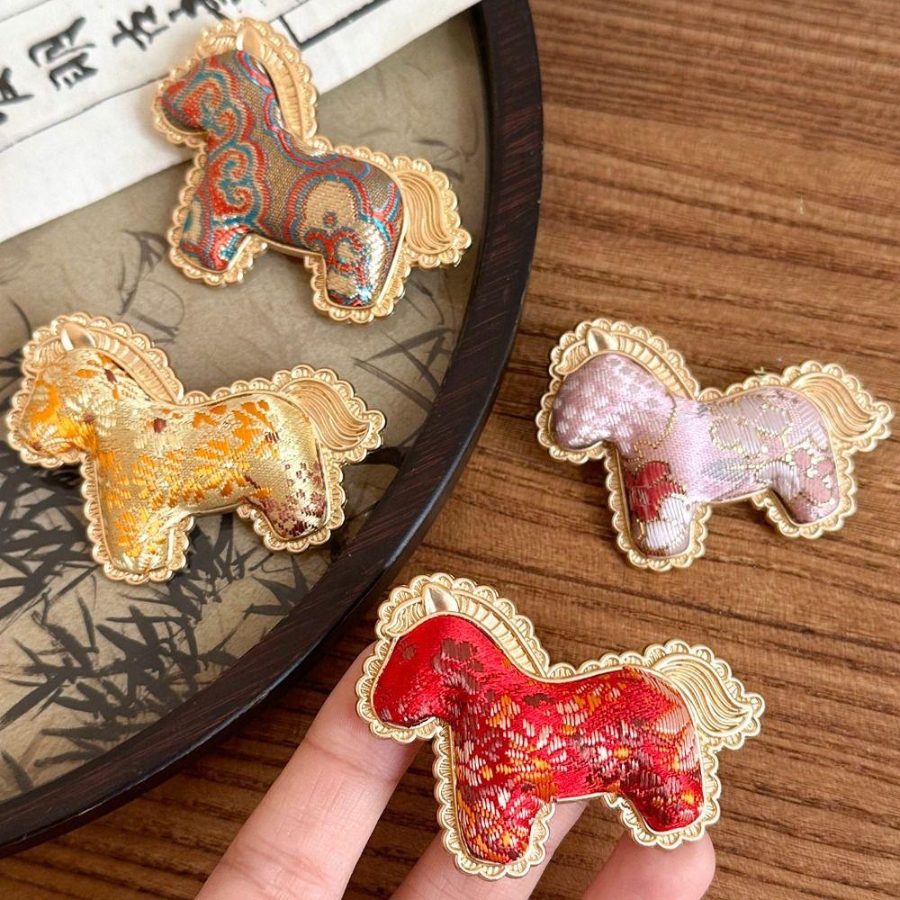 Cartoon Song Brocade Horse Brooch Chinese Style Little Pony Sweater Pin Clothing Accessory