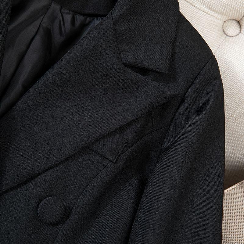 Schmal geschnittene Taille Frühling Herbst Blazer Zweireihig High-End Lässige Damenjacke