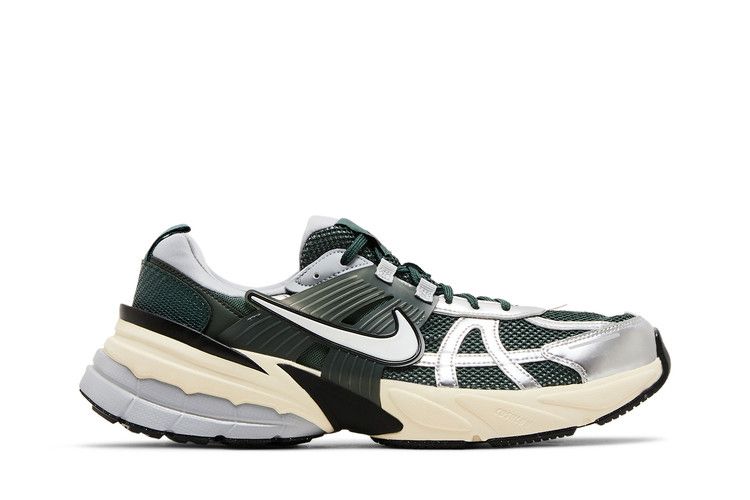 Nike V2K Run Vintage Green