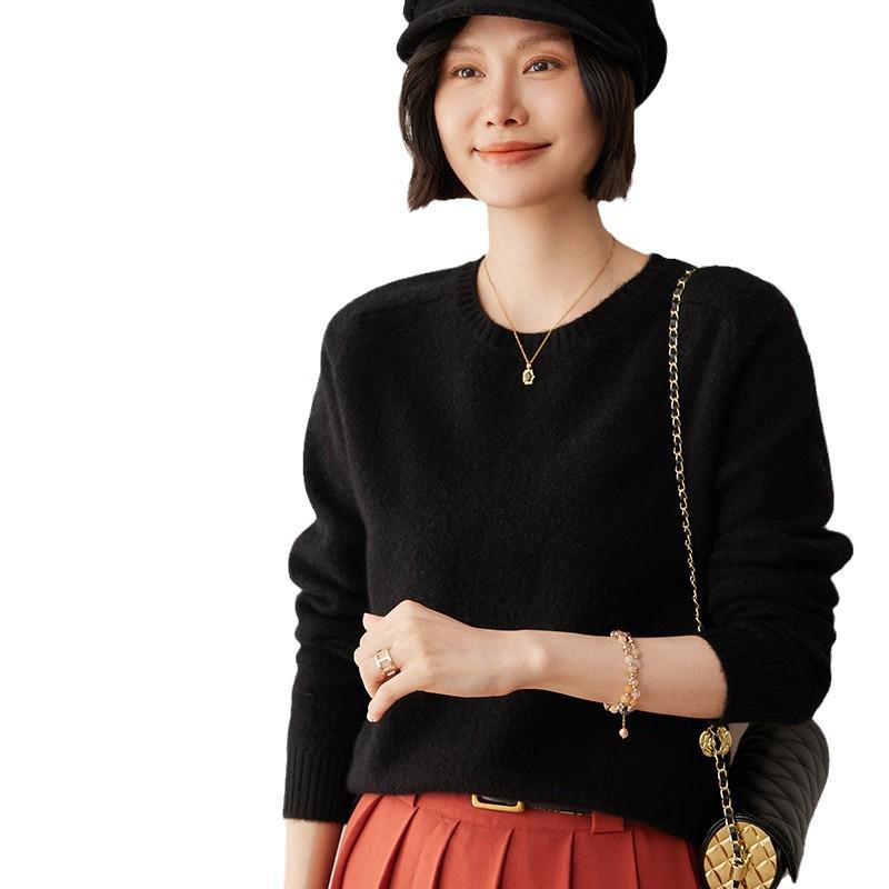 Women's Cashmere Round Neck Sweater: Autumn/Winter Loose Fit with Saddle Shoulder Design, Thick Base Layer.