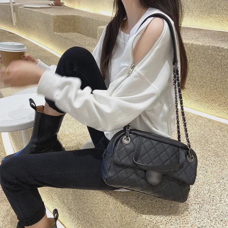 2023 Off-Shoulder Loose Fit Korean Style Women's Round Neck Zipper Sweatshirt for Fall/Winter