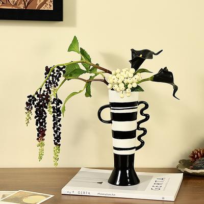 Decoración para el hogar
– Jarrones y floreros
