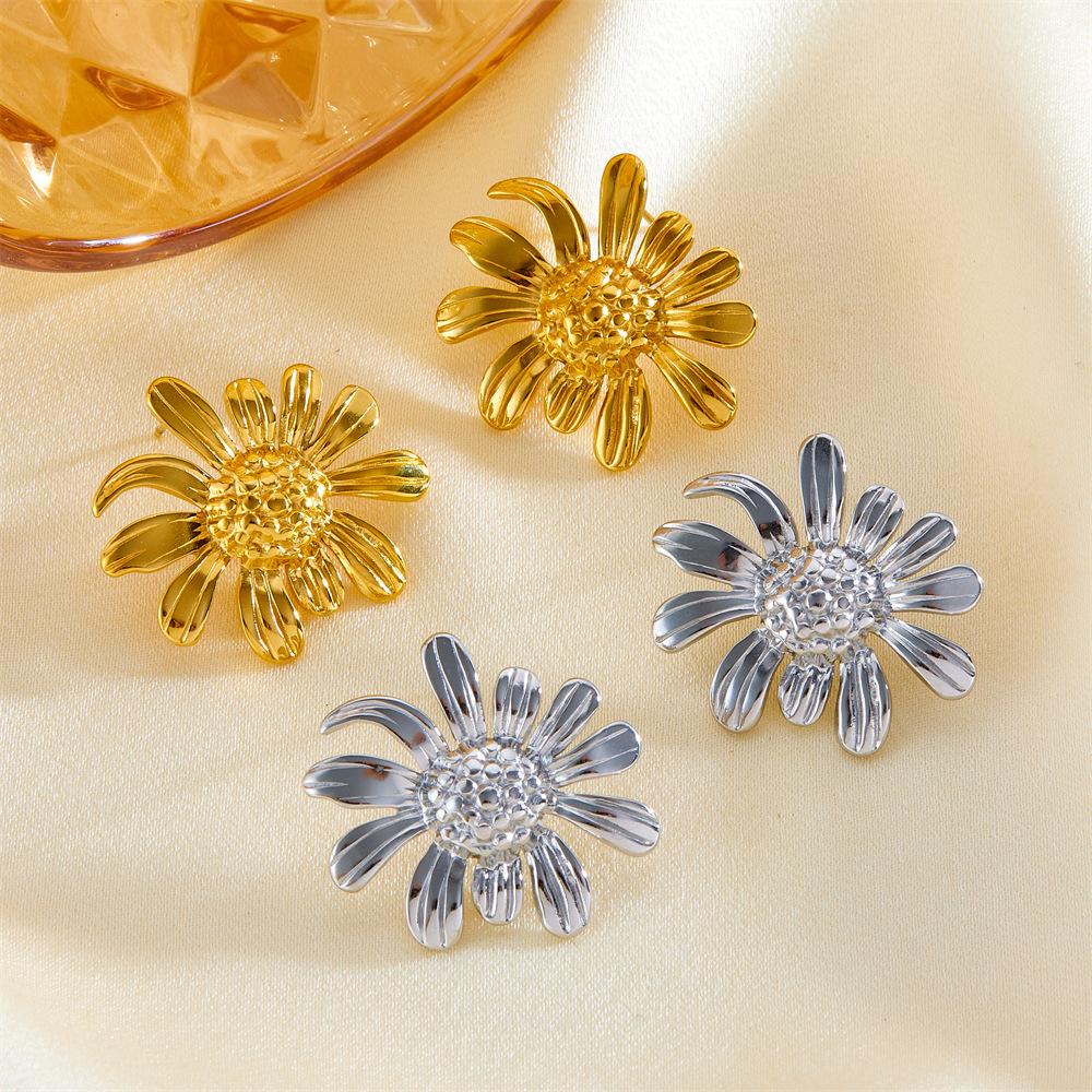 

Серьги Guofeng Niche High-end Gold Серьги из нержавеющей стали Простые индивидуальные серьги-гвоздики Wind Flower Light Luxury